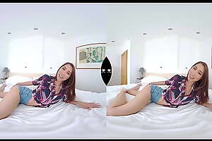 LustReality Hot Country Spread out Pleasuring Herself On The Bed