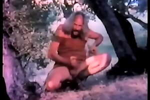 Pervert voyeur pa masturbates and sucks his own dick (clip from vintage porn)