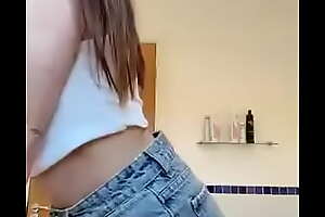 Teen In Denim Shorts Way Say no to Titties On Ameporn