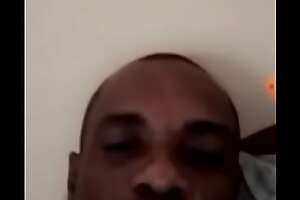 Voici quelques séquences de vidéos à caractère pornographique de Monsieur Bruno Bernard Dibasso d'origine gabonaise résidant au Gabon tél/WhatsApp  241 07 00 32 00