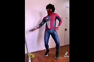 Coarse spiderman [estallido social, chile desperto, apruebo, mapuche]