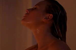 Tania Saulnier: Sexy Shower Girl (English, French, Spanish Mix) (HD)