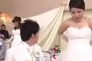 Japonesas fodeendo em publico bantam meio knock off casamento