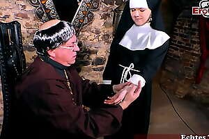 junge nonne zum sexual congress verführt im kloster