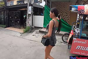 Perfect amateur Thai teen cutie fucked repression lunch by her temporary boyfriend
