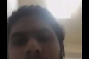 rashid rafeek its gay indian living in uae and he doing sex cam front all ematian poeple