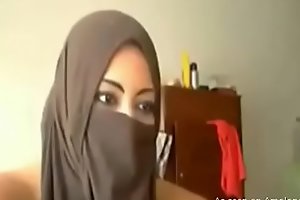 Chunky Arab GF plays on every side her tits and muff