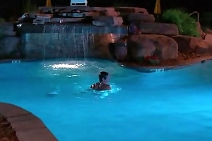 Zac Efron shirtless back pool