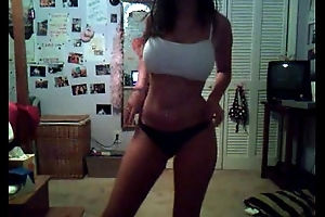 Webcam girl dancing coupled with stripping